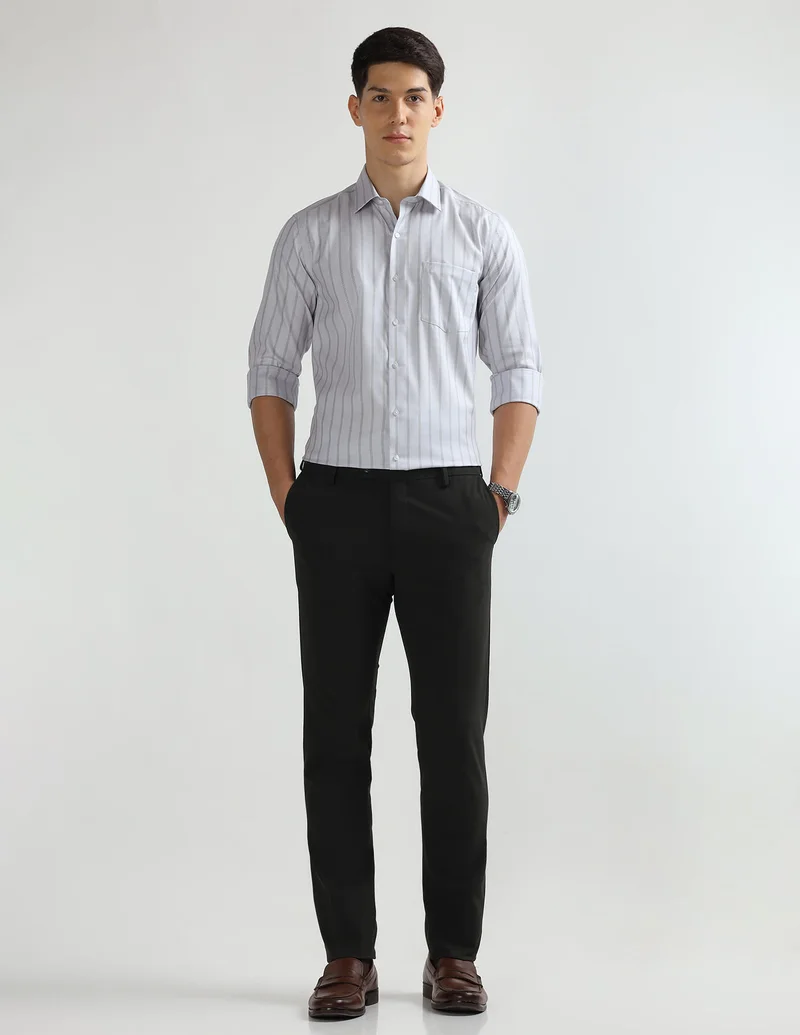 Arrow Light Grey Manhattan Slim Fit Auto Press Flx Shirt for Men | Best Price UAE