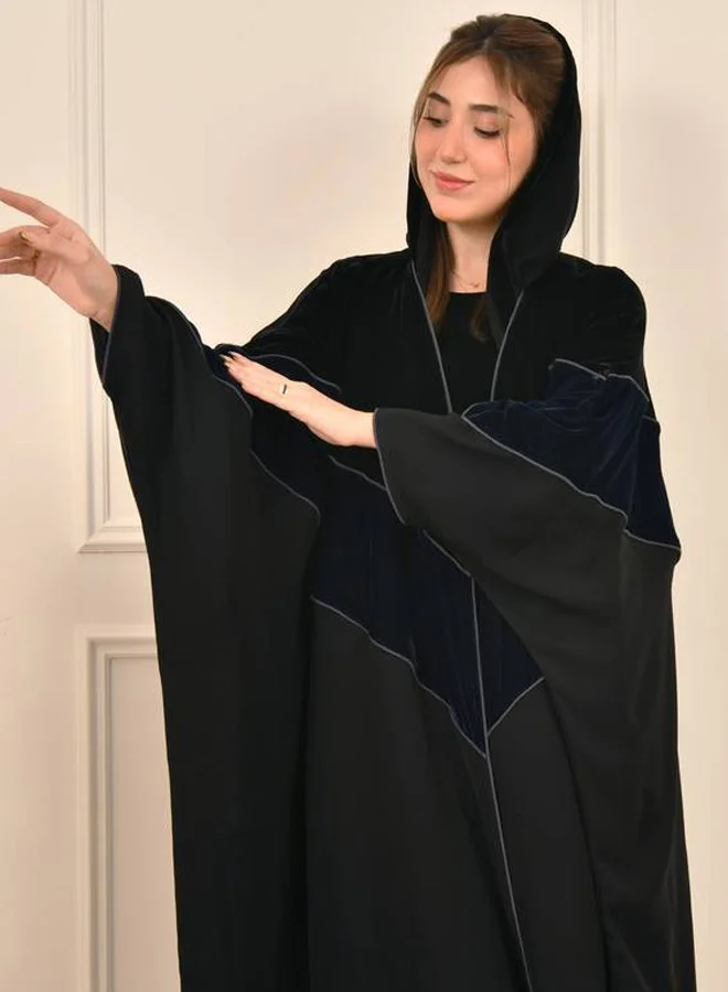 HAWRAA ABAYA Winter abaya with a butterfly cut and a velvet arrow border in black and dark navy blue bordered with gray yarn