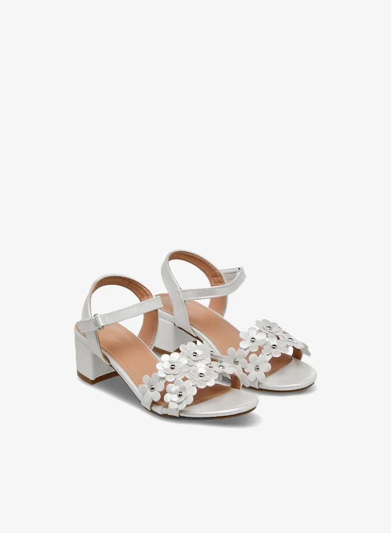 فلورا بيلا من شو إكسبرس صنادل فلورا بيلا بكعب مربع للبنات تشكيلة رمضان