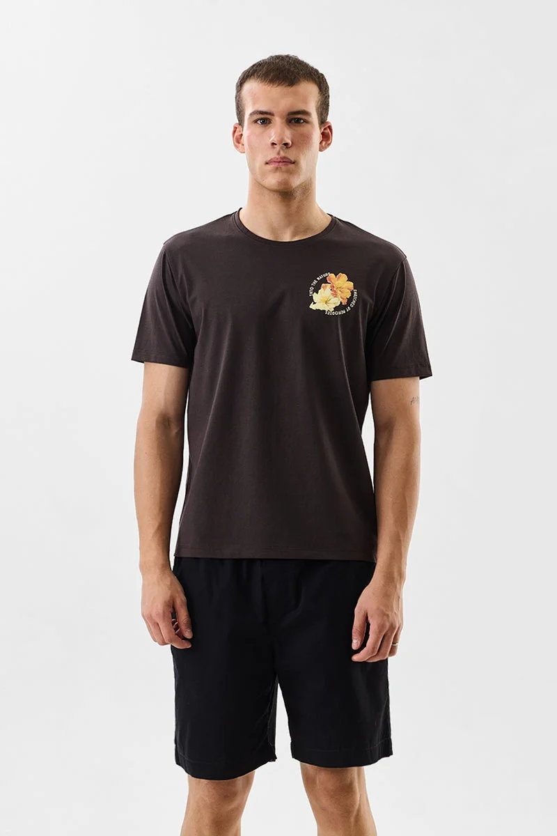 سنيتش Dark Brown Graphic Half Sleeve Slim Fit T-Shirt