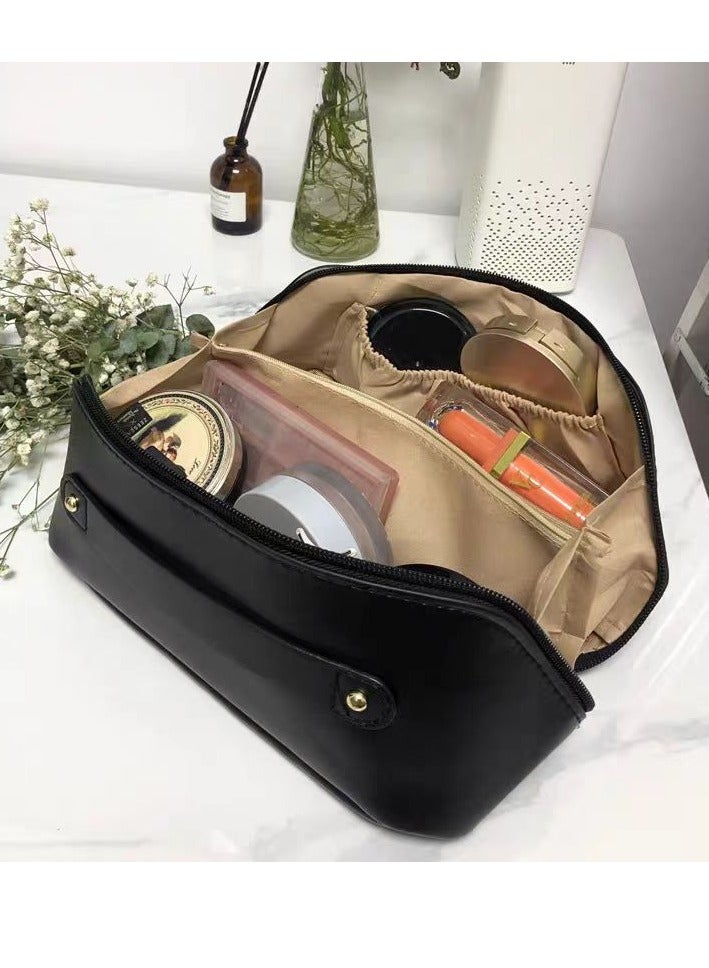 منظم مكياج محمول عالي الجودة للسفر - خمسة أقسام (أسود) - Image 2