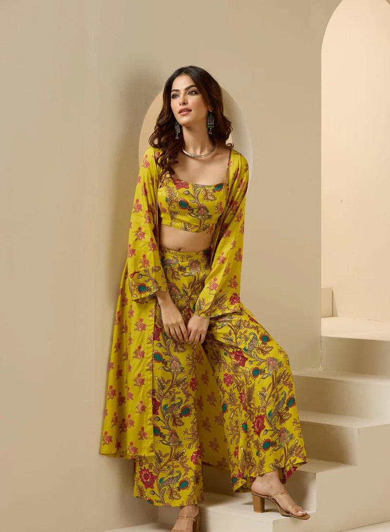 آي شين طقم بلوزة بطبعات زهور مع بنطلون بالازو وشال