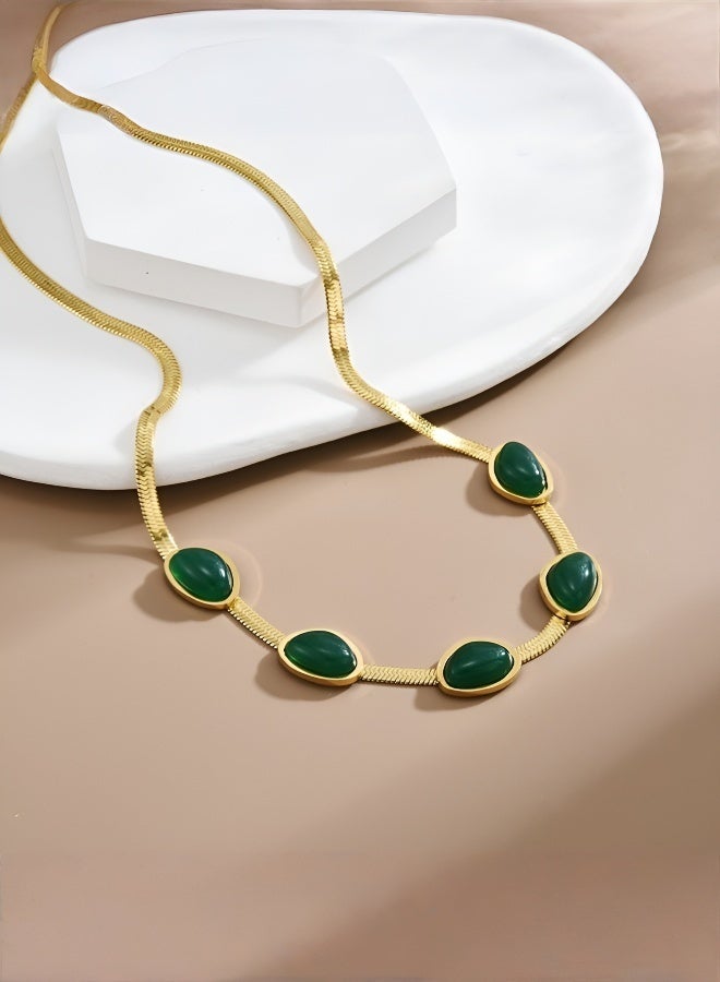 X23051903CF emerald necklace, earrings and bracelet - Image 5