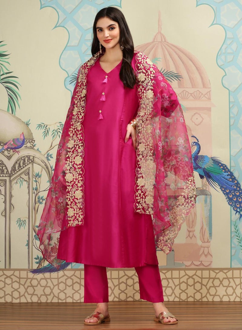 ISHIN Printed V-Neck Three-Quarter Sleeves Kurta With Trousers & With Dupatta - Image 1
