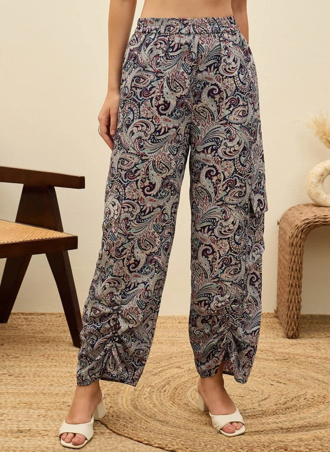 SASSAFRAS Printed Crop Top And Trousers Co-Ords For Women