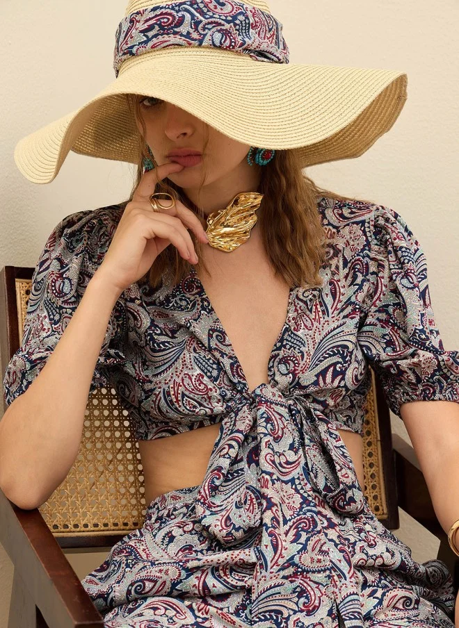 SASSAFRAS Printed Crop Top And Trousers Co-Ords For Women