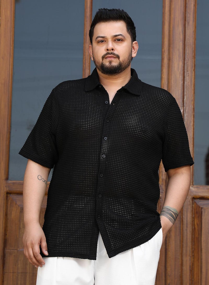 Instafab Plus Men's Onyx Black Solid-Knit Oversized Shirt For Casual Wear | Spread Collar | Short Regular Sleeves | Button Closure | Plus Size Shirt Crafted With Comfort Fit For Everyday Wear - Image 2