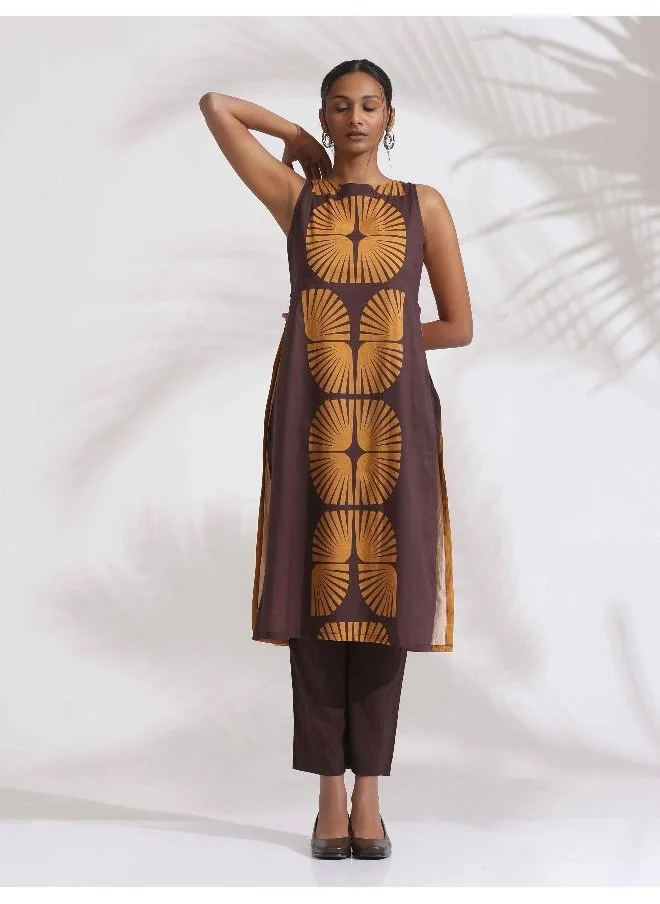 ترو برونز trueBrowns Brown Cotton Print Sleeveless Kurta Set