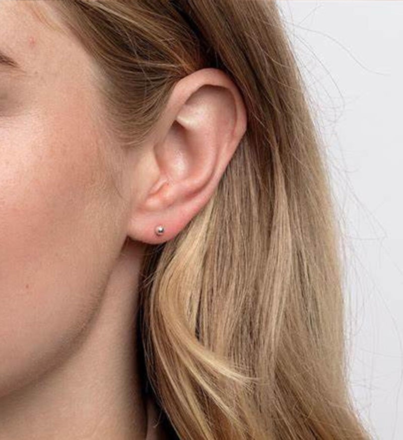 QWALIT Silver Earring Piercing Kit Ear Piercing Gun Disposable Ear Piercings Kit with Flat Back Earrings Self Piercings Gun Kits at Home Horseshoe Earring Hoop Double Gem Earrings Hoop Second Hole - Image 4