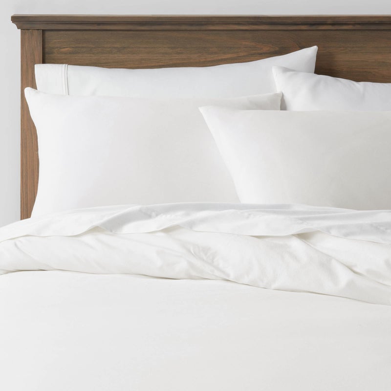 THREAD SPREAD THREAD SPREAD King/California King Duvet Cover  600 Thread Count Sateen 3Pc Egyptian Cotton Duvet Cover Set  100% Pure Cotton Comforter Cover  2 Pillow Shams  Zipper Closure  7 Corner Ties - (White) 