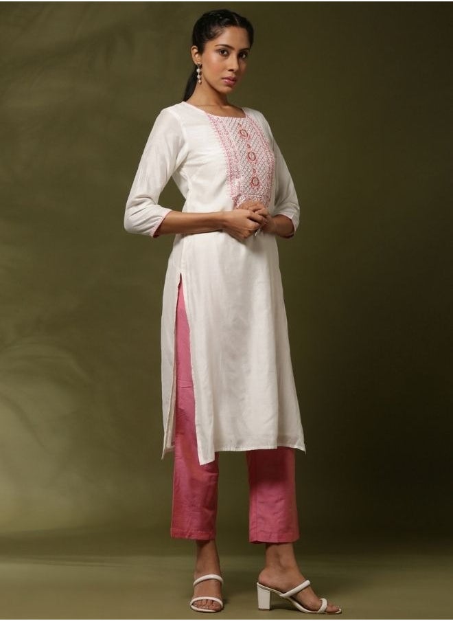 Abhishti Embroidered 3pc kurta set- offwhite  - Image 4
