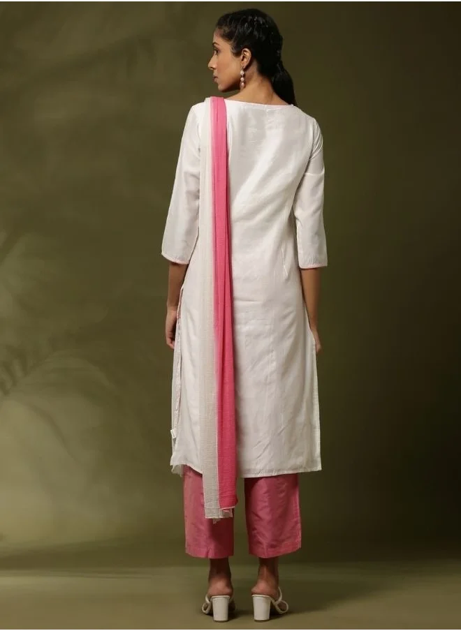 Abhishti Embroidered 3pc kurta set- offwhite