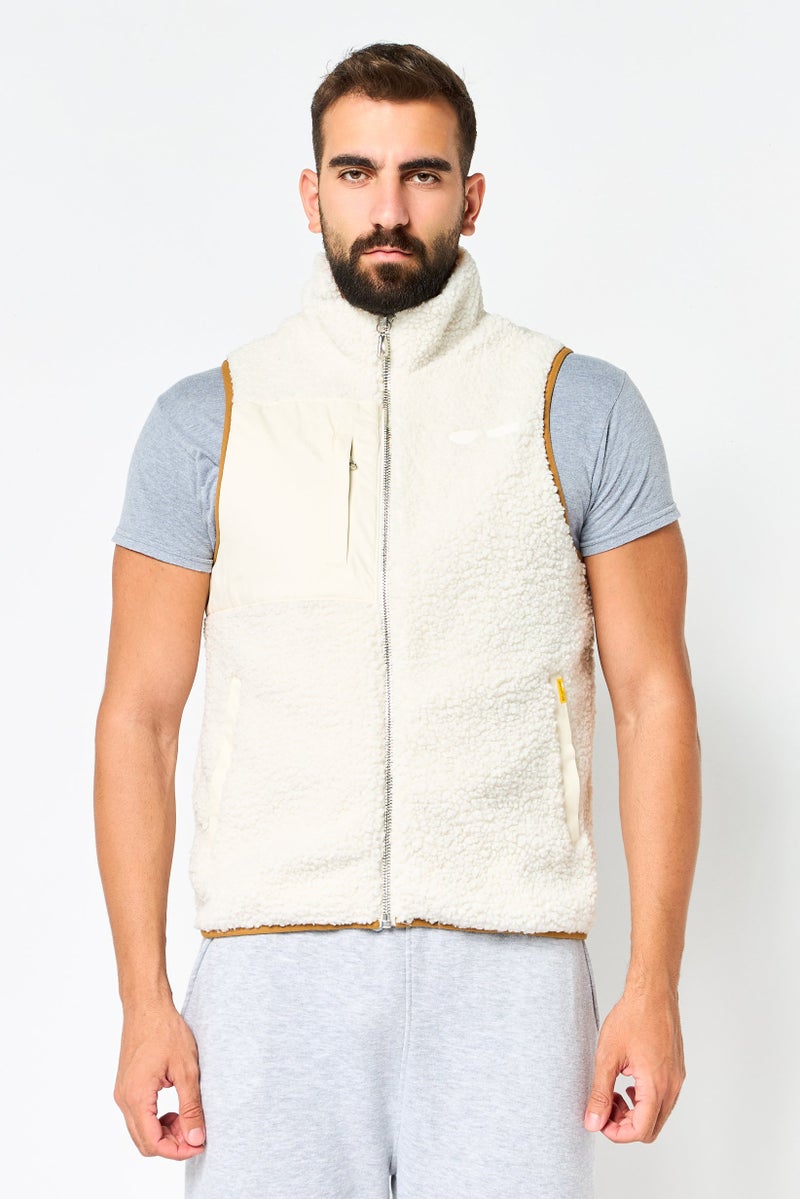 Reebok Men Sportswear Fit Sleeveless Outdoor Vest Jacket, White - Image 1