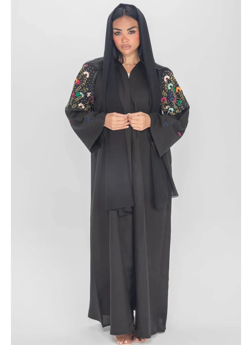 آرا Black Abaya with Elegant Beadwork on Shoulders