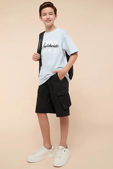 أر أند بي Solid Cargo Shorts with Drawstring Waist