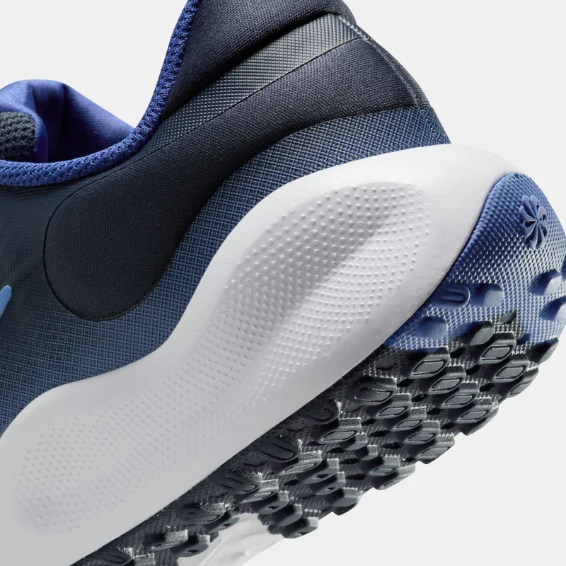Nike Kids' Revolution 7 Running Shoes