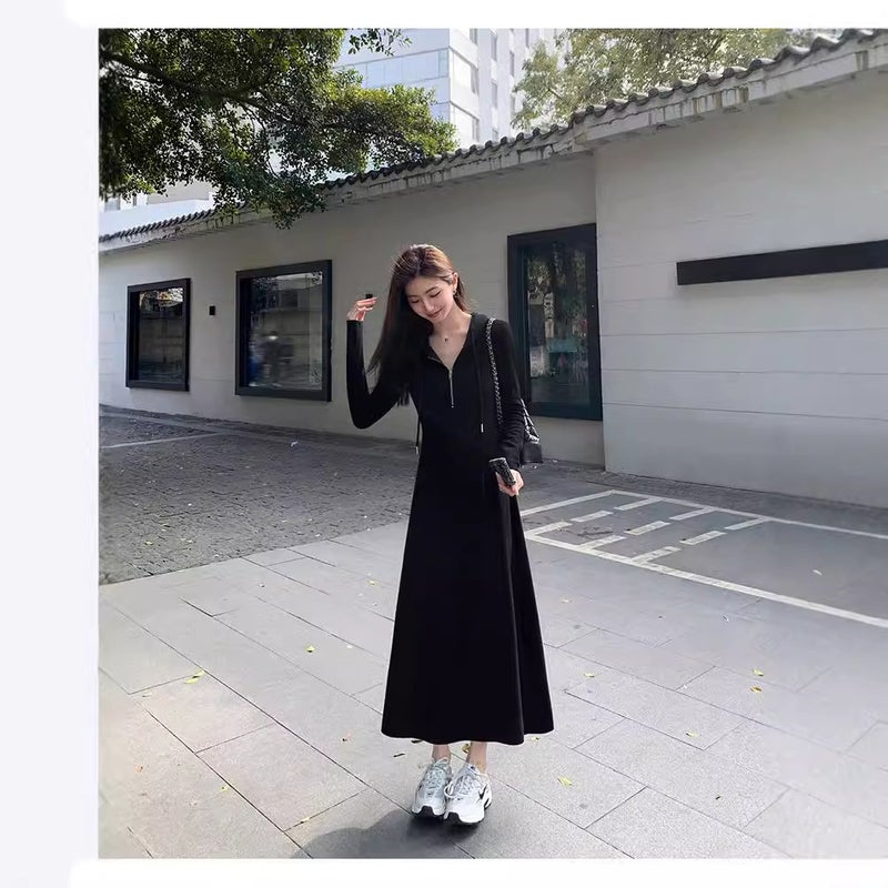 High-end feeling super good-looking temperament French dress slim slim black casual hooded sweater dress womens spring Black - Image 3