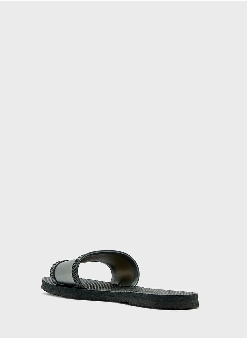 havaianas Angra Flip Flops