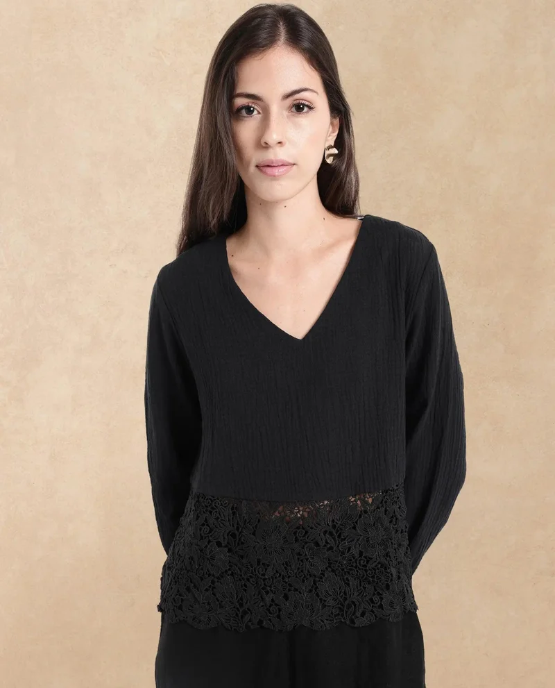 Rareism Women's Double Cloth Top With Lace Detail