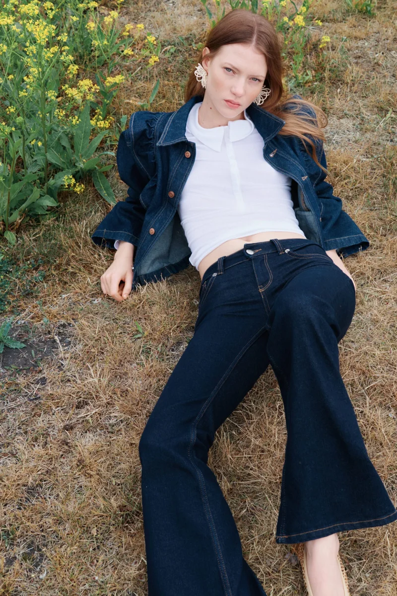 H&M Flared Low Jeans