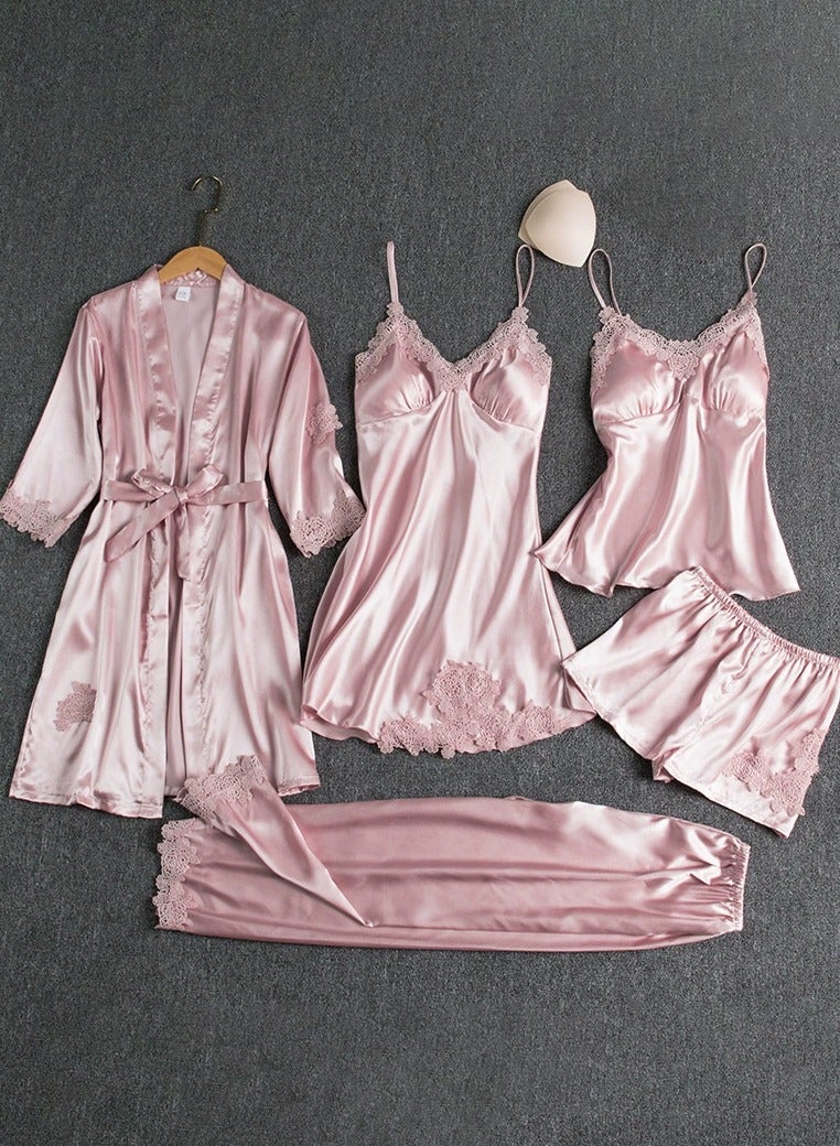 أم أتش دي طقم بيجامة من الساتان باللون العنابي مكون من 5 قطع مع تفاصيل من الدانتيل - ملابس نوم فاخرة للنساء