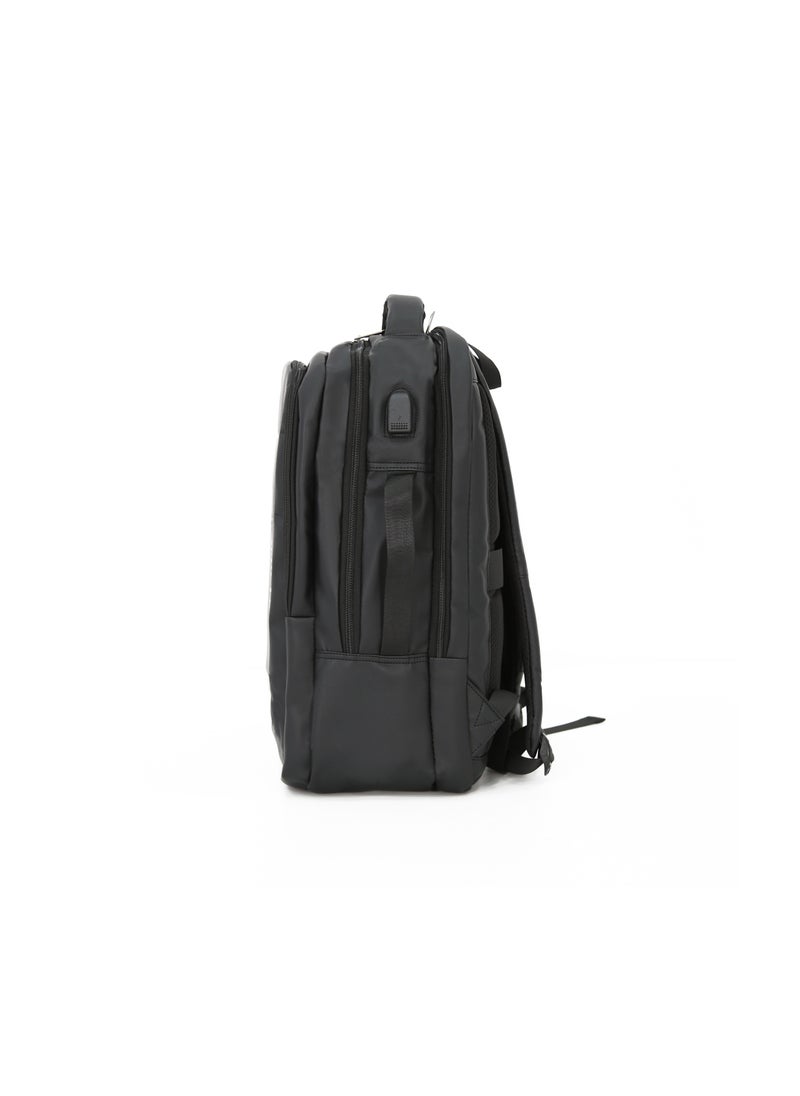 Professional Laptop Backpack - 17-Inch - pzsku/Z7EE5087586FBCC3DDE4FZ/45/_/1726036328/81dee794-f1eb-4b8a-a849-d989855c86e2