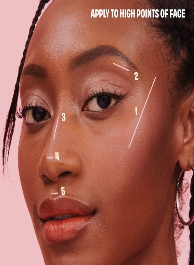 بينيفت بودرة إضاءة لامعة من بنفت كوزمتكس، لون دانديليون توينكل شيمر - لون وردي فاتح ناعم، توهج مشرق ومتألق، تركيبة خفيفة الوزن وقابلة للتكثيف، 1.5 غرام - Image 4