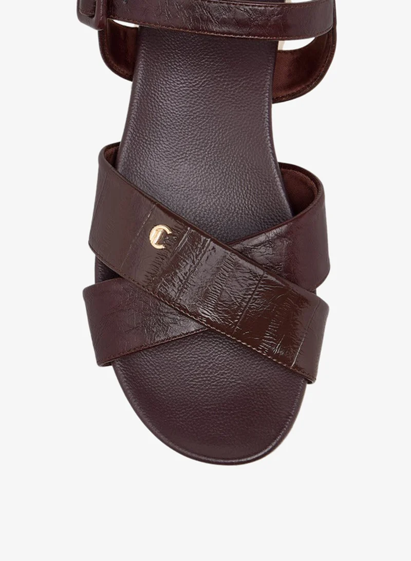 Le Confort Textured Cross Strap Comfort Sandals with Buckle Closure