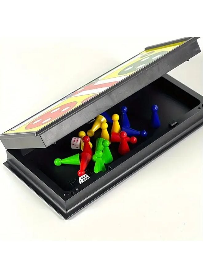 مجموعة لودو محمولة مع نردين ولوح قابل للطي للسفر والتجمعات العائلية - Image 4