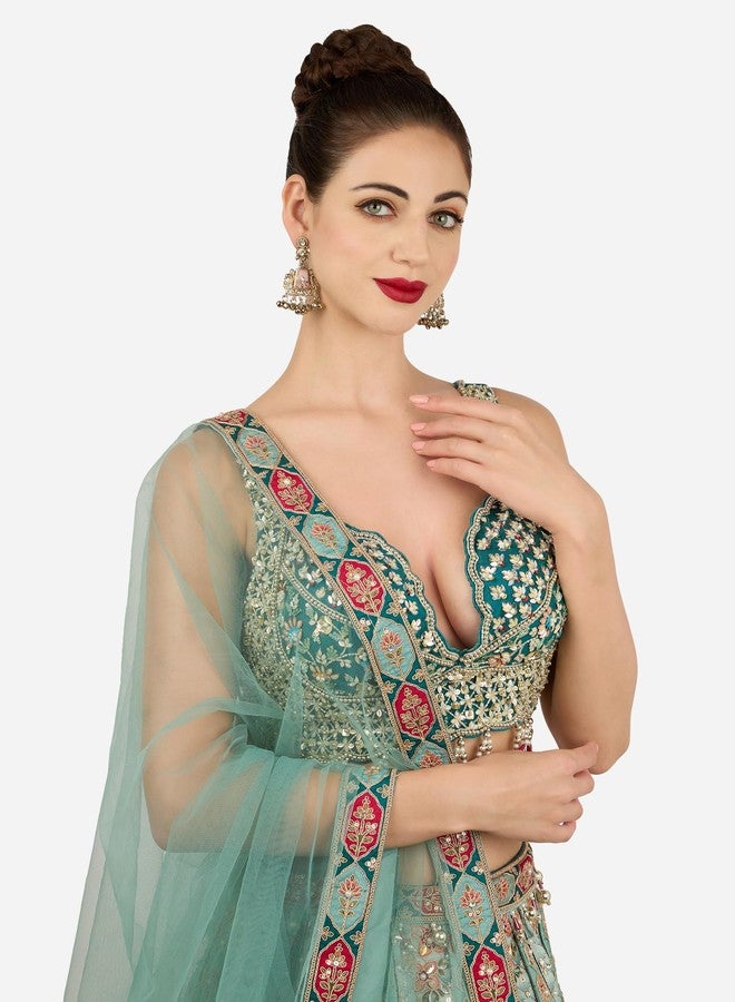 Zaveri Pearls أقراط متدلية مطلية بطبقة عتيقة مستوحاة من طاووس، مرصعة بحجر وردي من زافيري بيرلز - ZPFK21991 - Image 5
