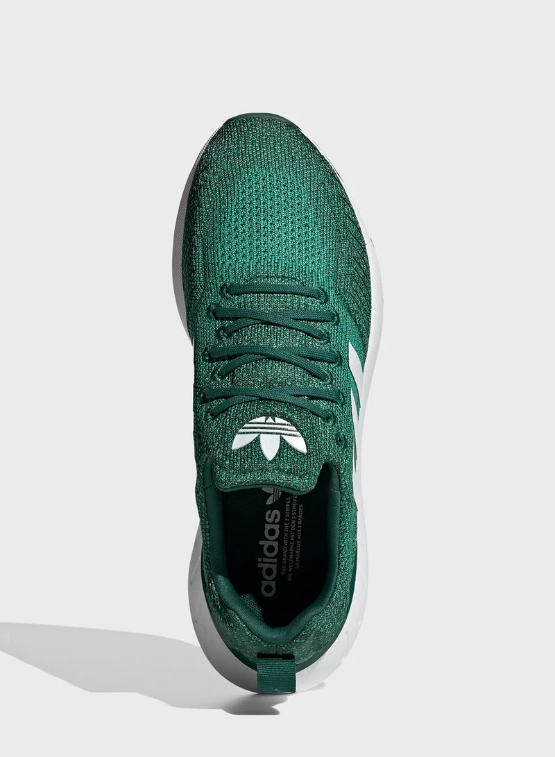 adidas Originals Swift Run 22
