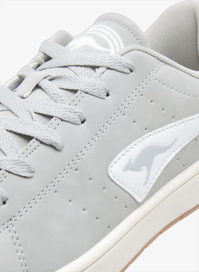 كانغاروس أحذية رياضية نسائية برباط وتفاصيل شعار - Image 4