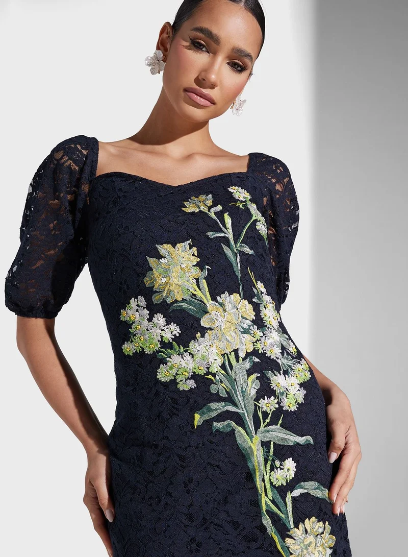 Hope & Ivy Square Neck Embroidered Dress