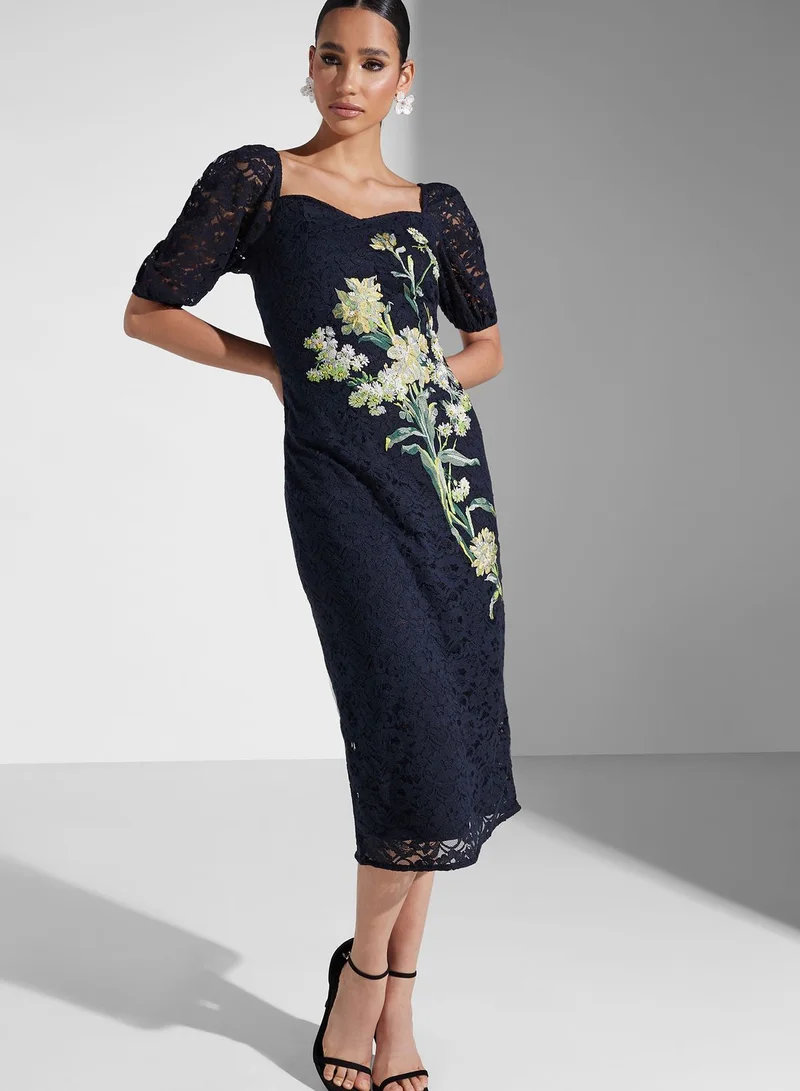 Hope & Ivy Square Neck Embroidered Dress