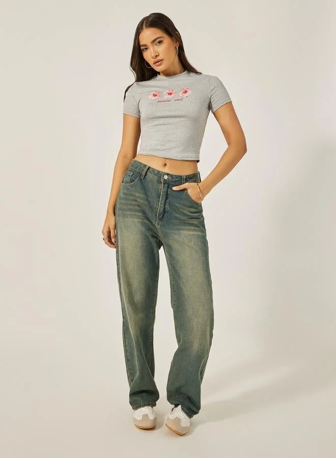 Styli Mini Floral Graphic Print Fitted Crop T-Shirt