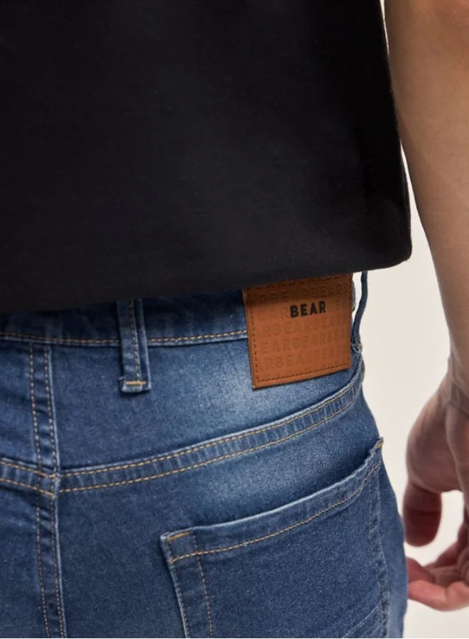 THE BEAR HOUSE Men's Classic Blue with Light Fade Mid-Rise Slim Fit Jeans Classic Comfort With Modern Style, Perfect For Everyday Casual Looks And Effortless Streetwear Vibes