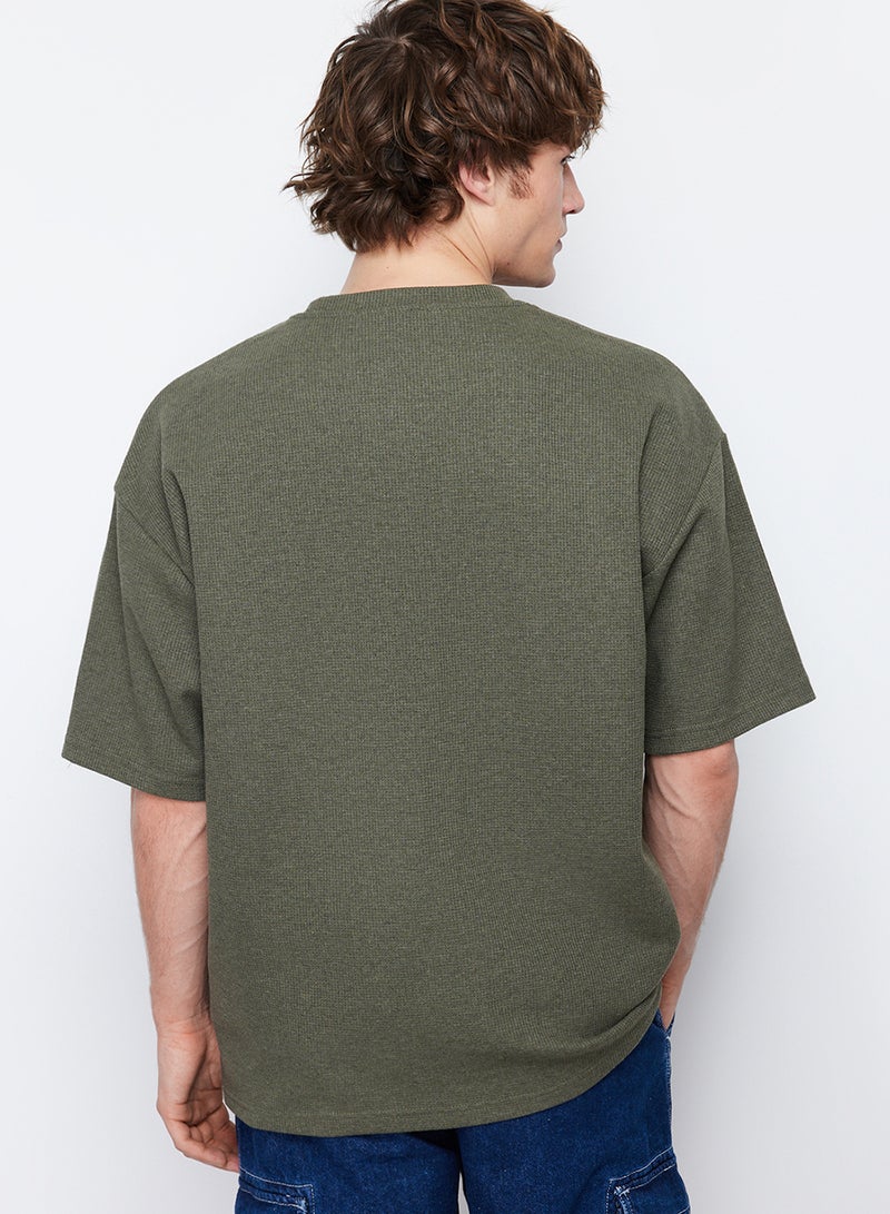 trendyol Khaki Oversize Short Sleeve Textured T-Shirt TMNSS22TS00049 - Image 3