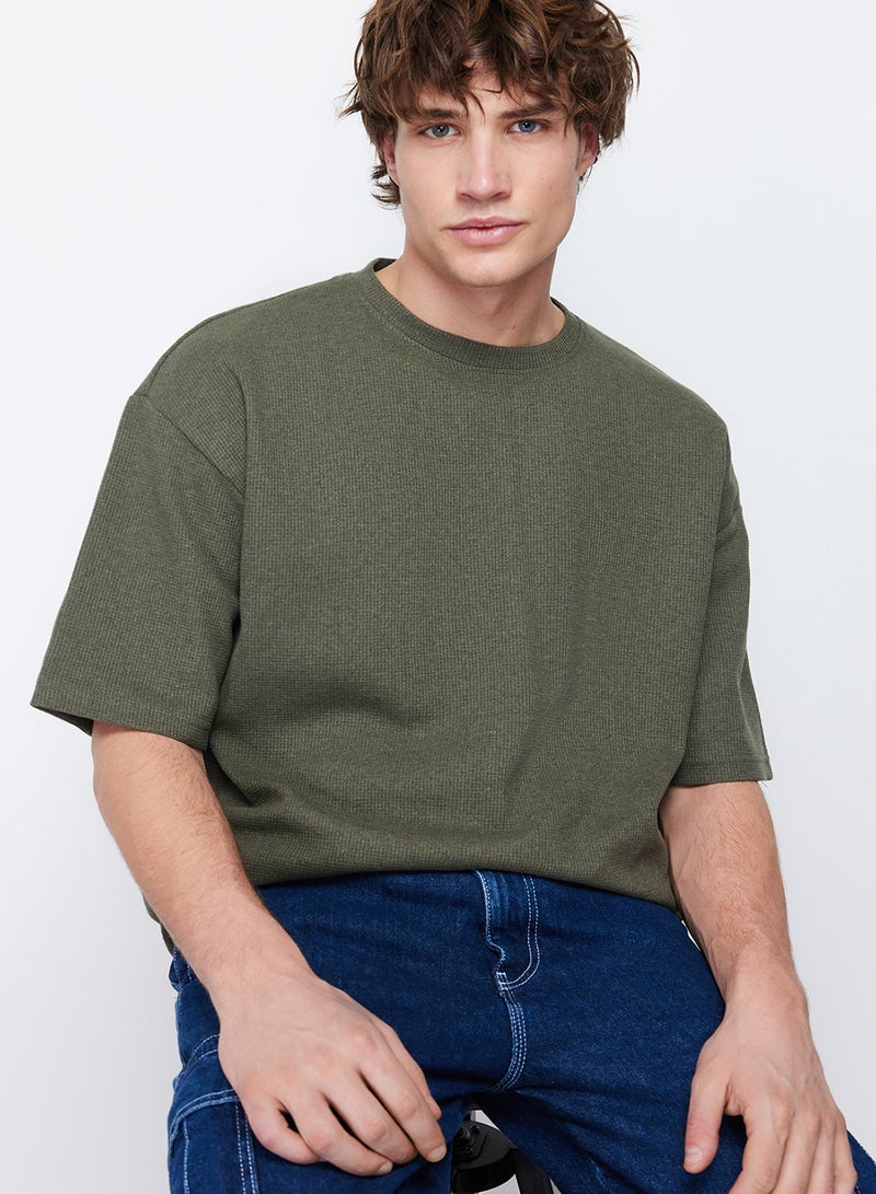 trendyol Khaki Oversize Short Sleeve Textured T-Shirt TMNSS22TS00049 - Image 5