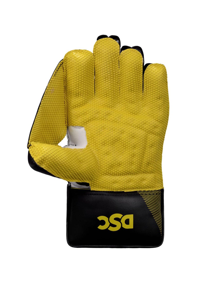 DSC Condor Ruffle Leather Keeping Gloves | Size: Mens | For Mens | Material: Leather | Made from the finest aniline Leather | All-leather palm, cuffs and back  - Image 4