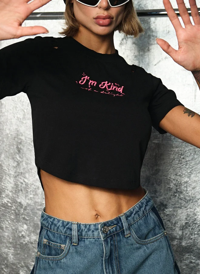 فيرجيو Virgio Women Typography Printed Crop Cotton T-shirt