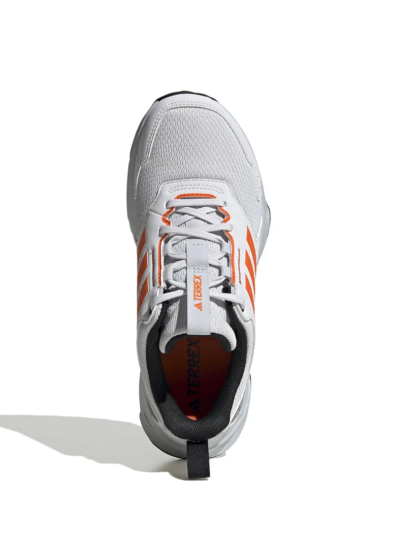 adidas تيريكس تريسفايندر 2