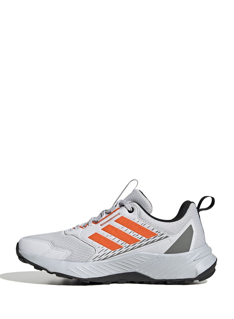 adidas تيريكس تريسفايندر 2  - Image 2
