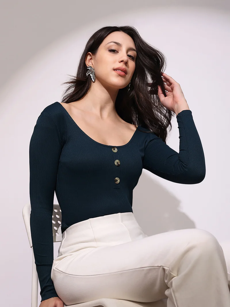 globus Globus Women Green Scoop Neck Long Sleeves Button Detail Ribbed Top