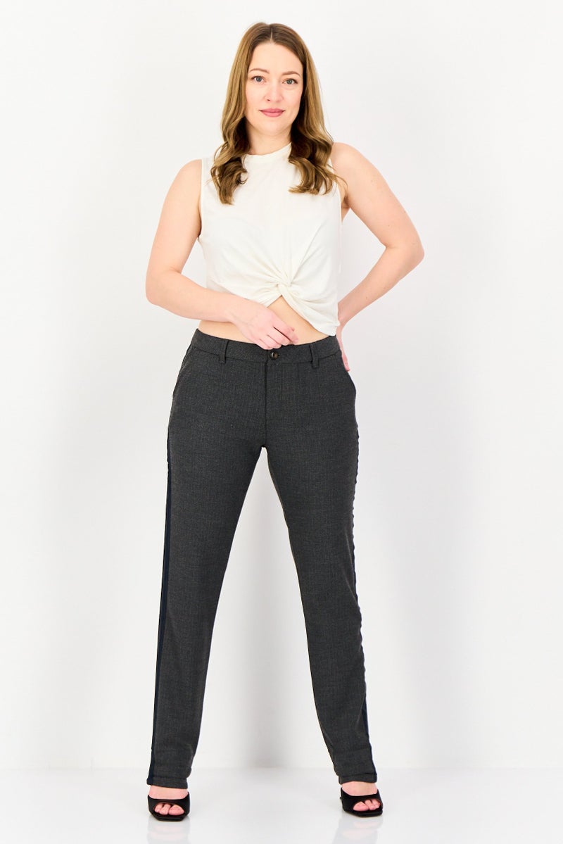 Reiko Women Chino Fit Chambray Print Straight Leg Pants, Multicolor - Image 4