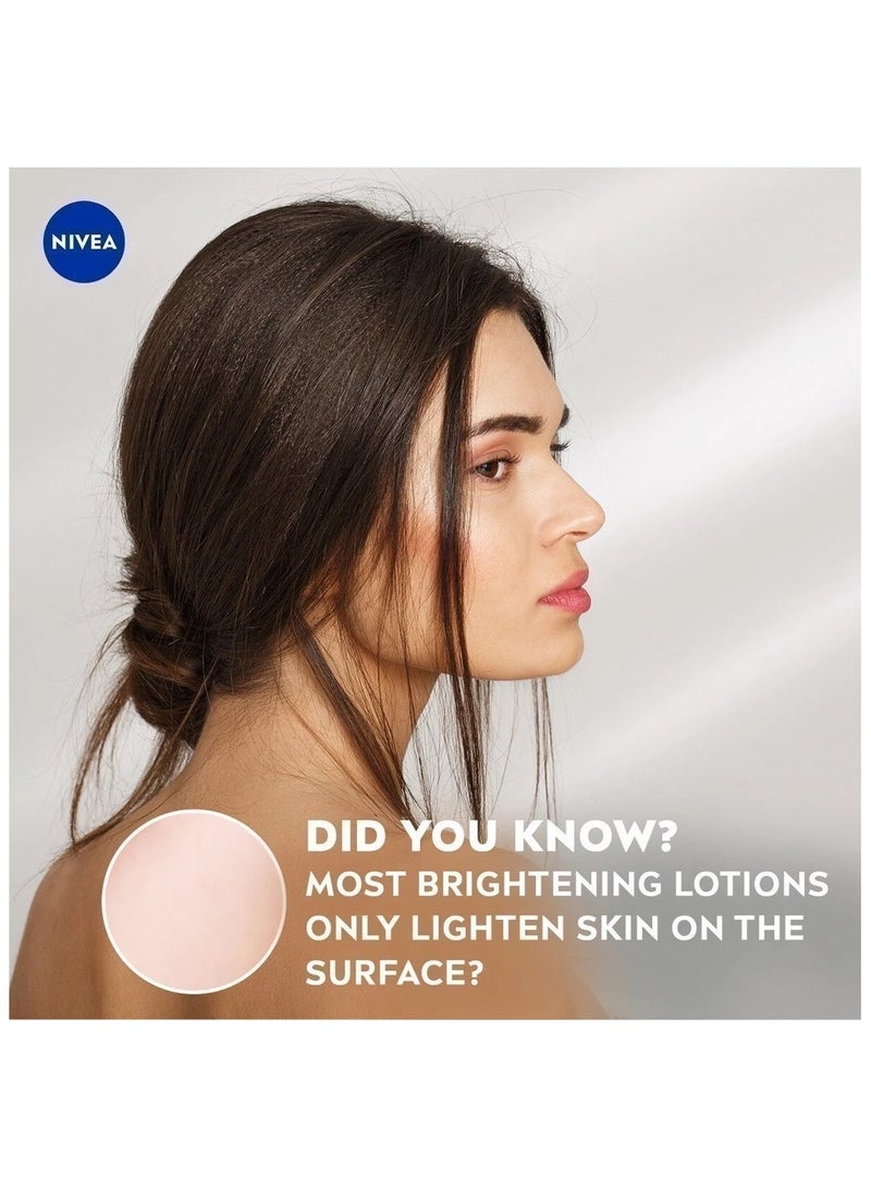 Nivea Body Extra Bright 10 Super Vitamins & Skin Foods Serum In Lotion (3 x 320ml) - Image 3