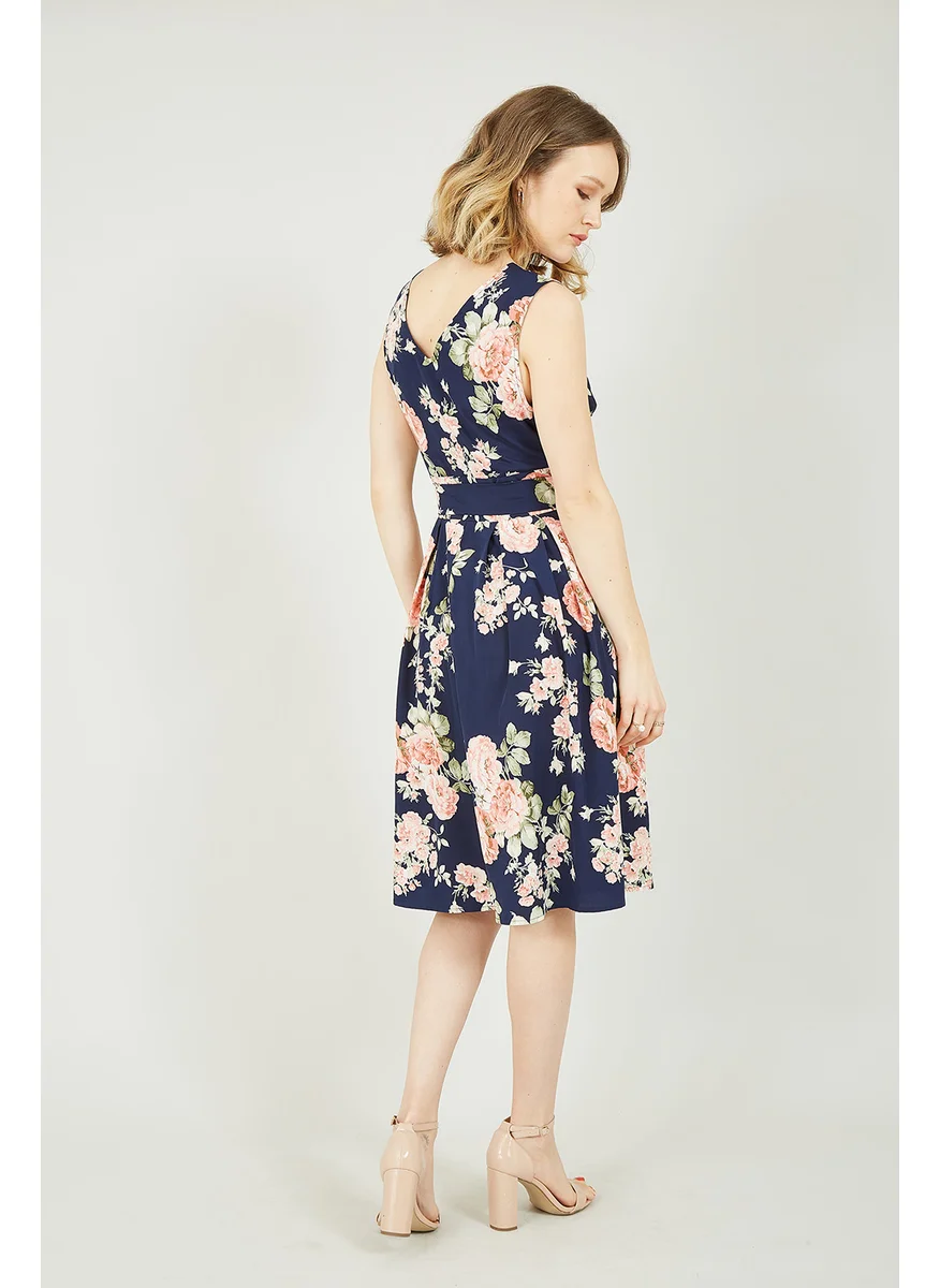 ميلا لندن Printed Wrap Over Sleeveless Skater Dress