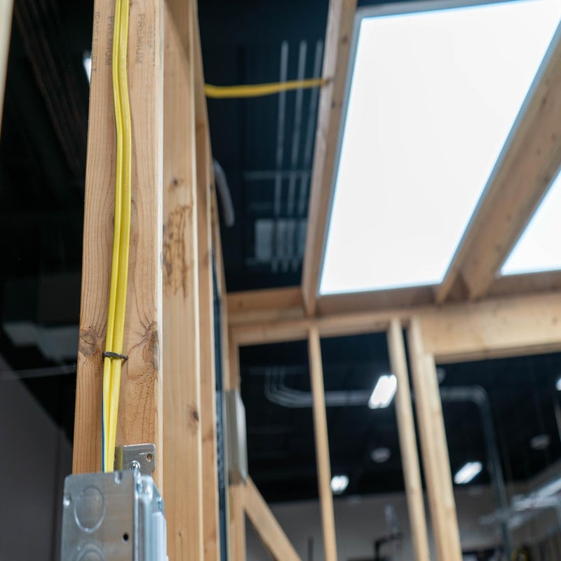 Southwire Romex SIMpull 25 ft. 12/2 Solid CU NM-B W/G Wire, 28828221 - Image 4