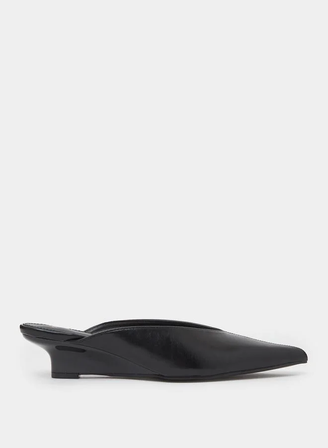 Styli Black Pointed Toe Mules