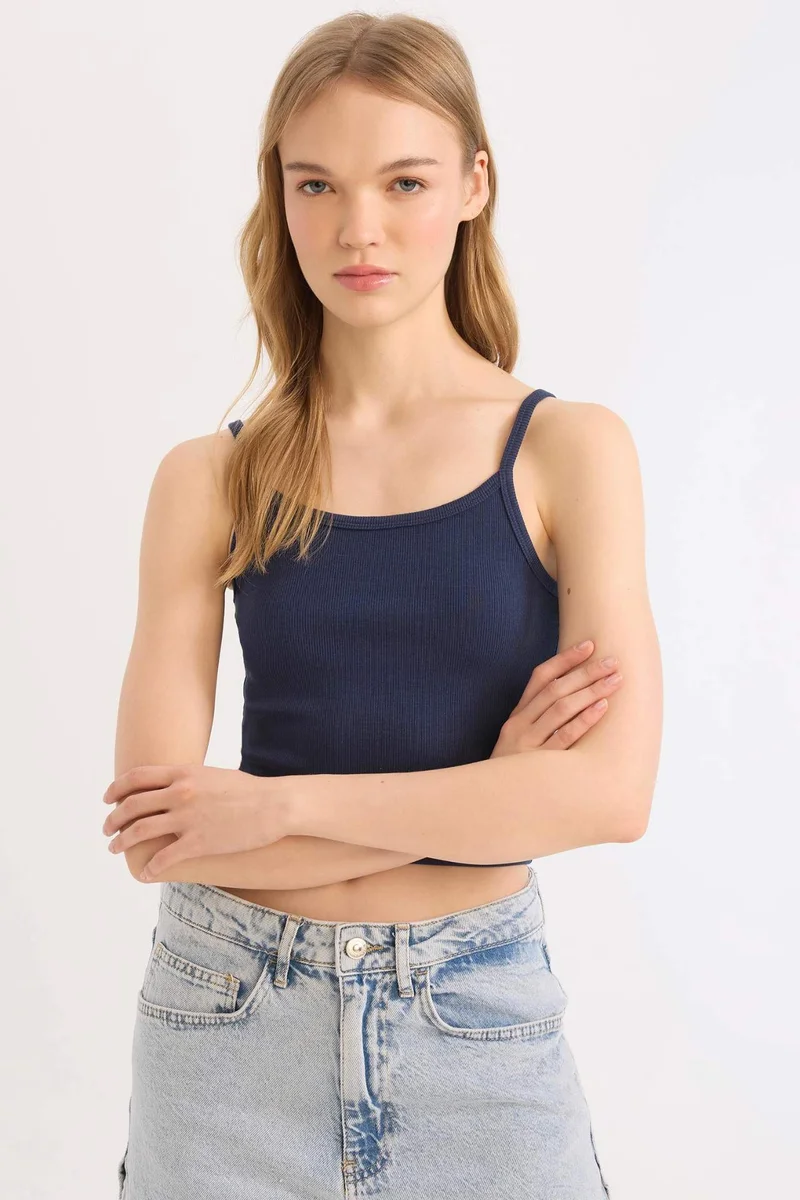 ديفاكتو Fitted Corduroy Braided Tank Top