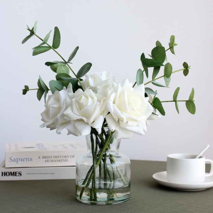 14 ARTIFICIAL FLOWERS WITH WHITE ROSES IN VASE FAKE FLOWERS IN ARTIFICIAL WATER VASE SILK FLOWER ARRANGEMENTS WITH ARTIFICIAL FLOWERS FOR HOME DINING TABLE DECOR